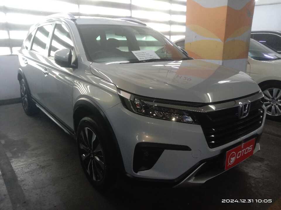 2022 Honda BR-V 1.5 E Prestige - Foto 1 dari 6
