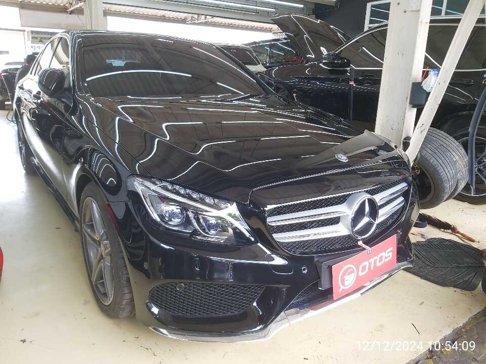 2016 Mercedes-Benz C250 2.0 - Foto 1 dari 6