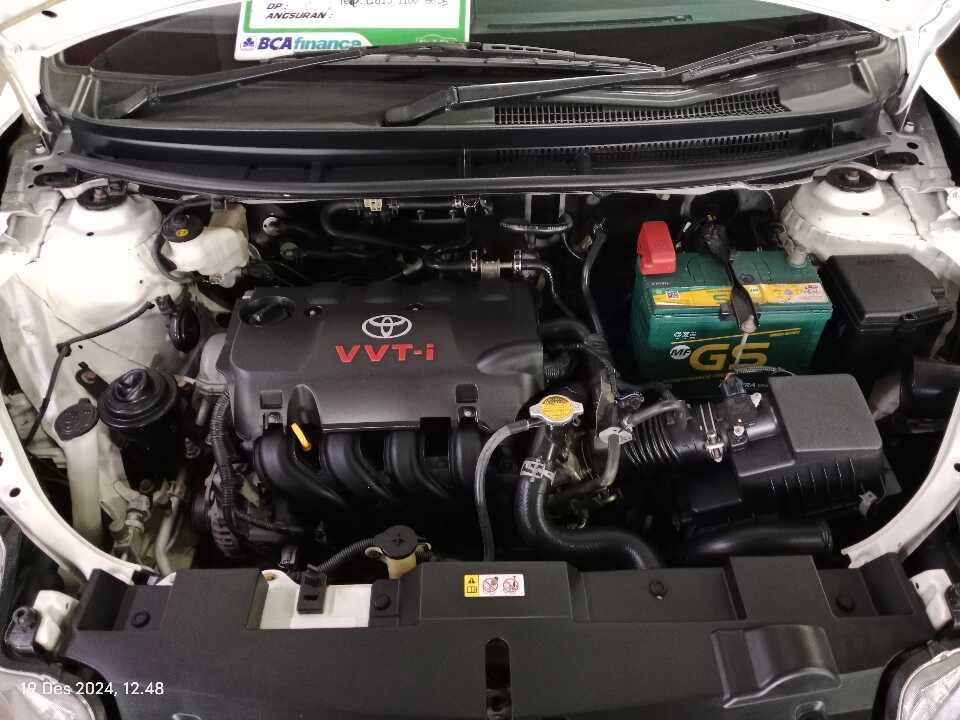 Foto Mobil Bekas Mesin Toyota Yaris 1.5 S tahun 2015