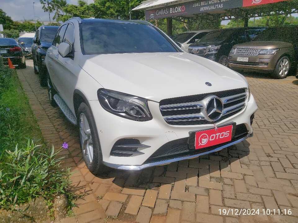 2018 Mercedes-Benz GLC200 2.0 - Foto 1 dari 6
