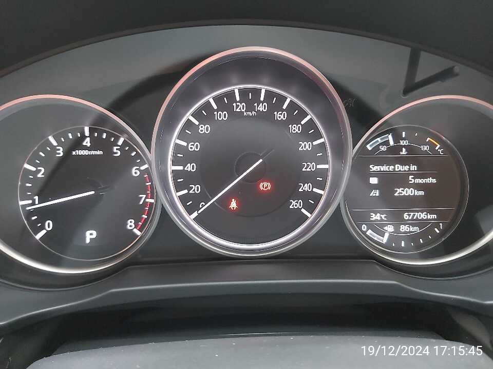 Foto Mobil Bekas Odometer Mazda CX-5 2.5 tahun 2018