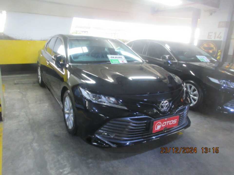 2019 Toyota Camry 2.5 V - Foto 1 dari 6