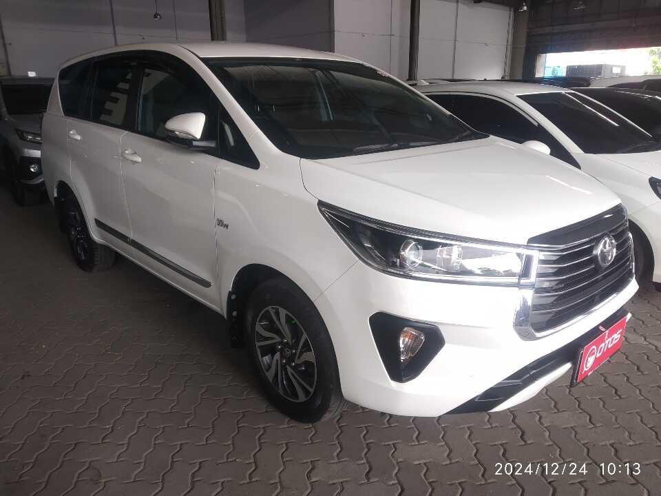 2021 Toyota Kijang Innova 2.0 V - Foto 1 dari 9