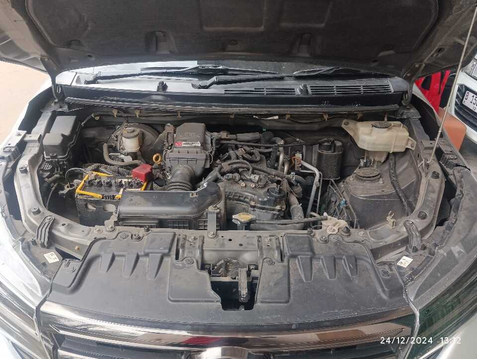 Foto Mobil Bekas Mesin Toyota Rush 1.5 S tahun 2019
