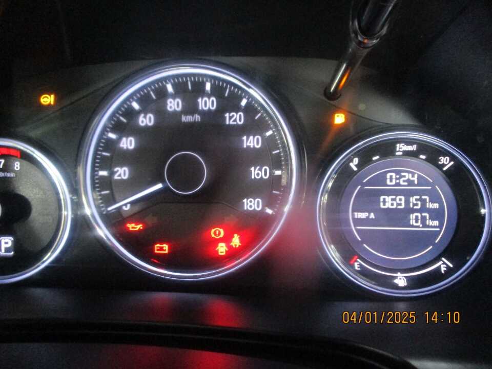 Foto Mobil Bekas Odometer Honda BR-V 1.5 E tahun 2018