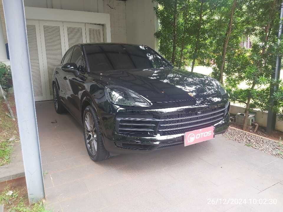 2023 Porsche Cayenne 3.0 S - Foto 1 dari 6