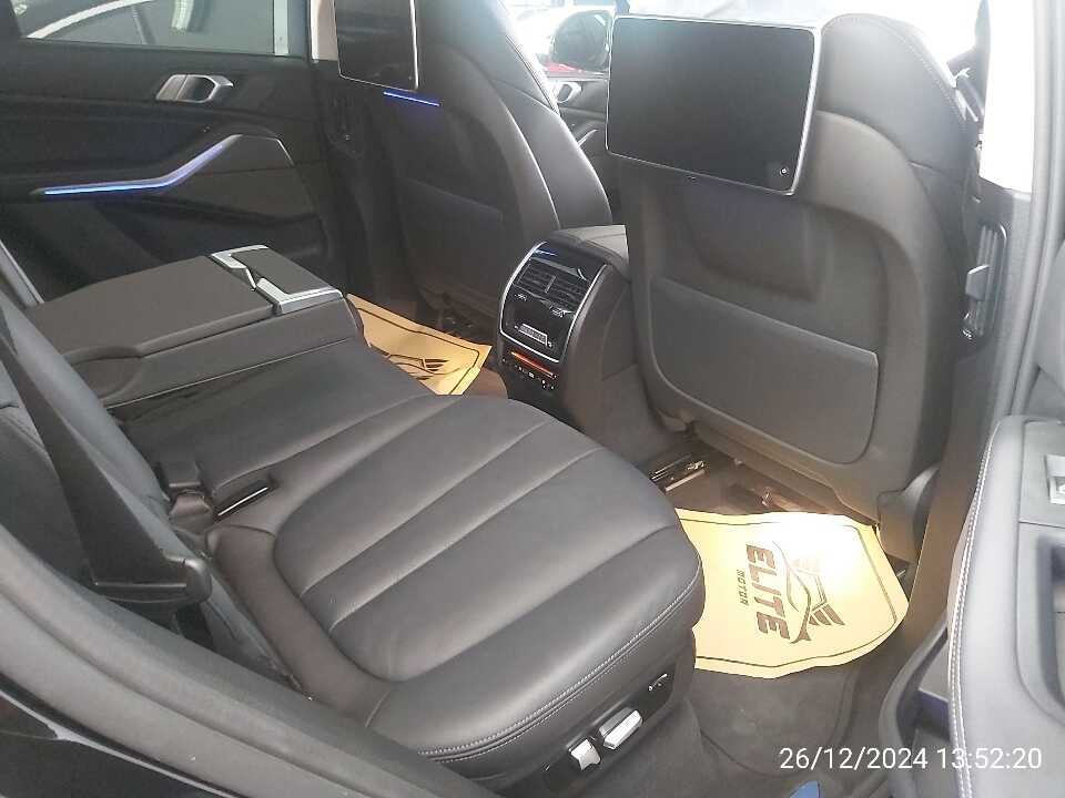 Foto Mobil Bekas Kabin Belakang BMW X5 3.0 Xdrive40i Xline tahun 2021
