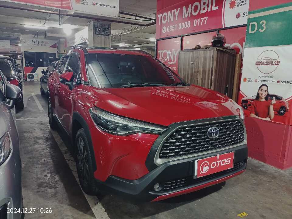 2020 Toyota Corolla Cross 1.8 - Foto 1 dari 6