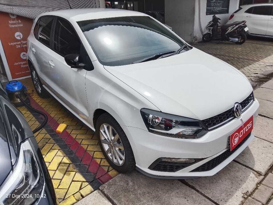 2020 Volkswagen Polo 1.2 TSI - Foto 1 dari 6