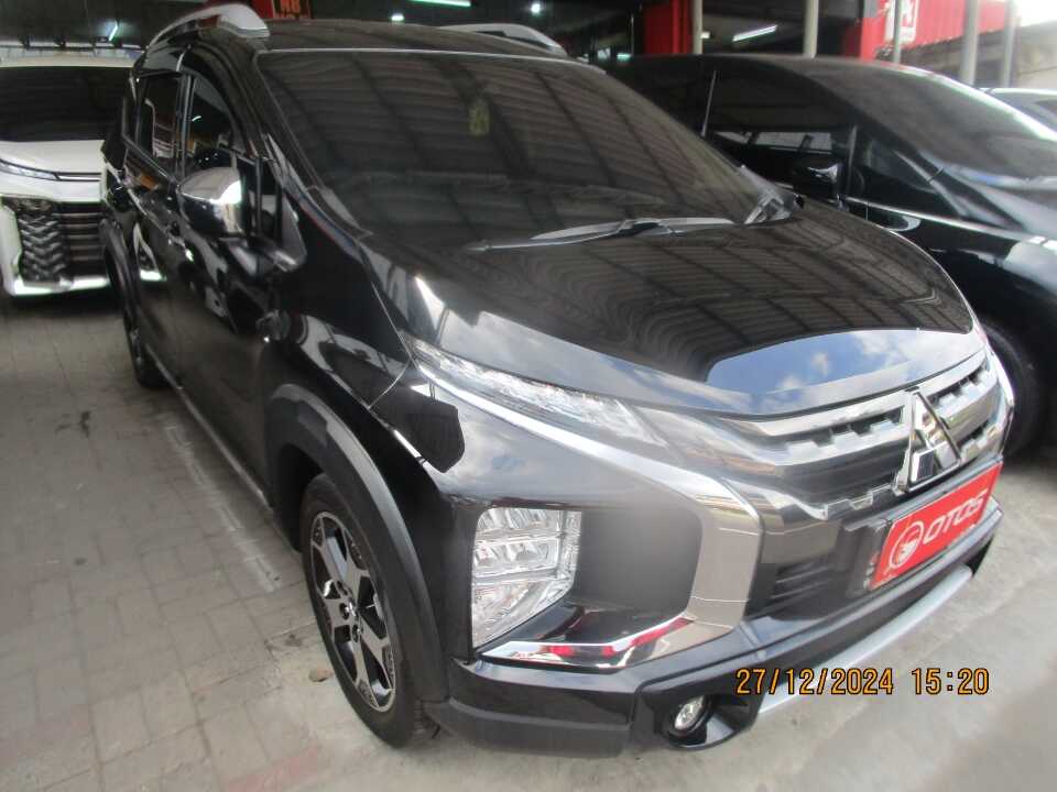 2021 Mitsubishi Xpander 1.5 Cross - Foto 1 dari 6