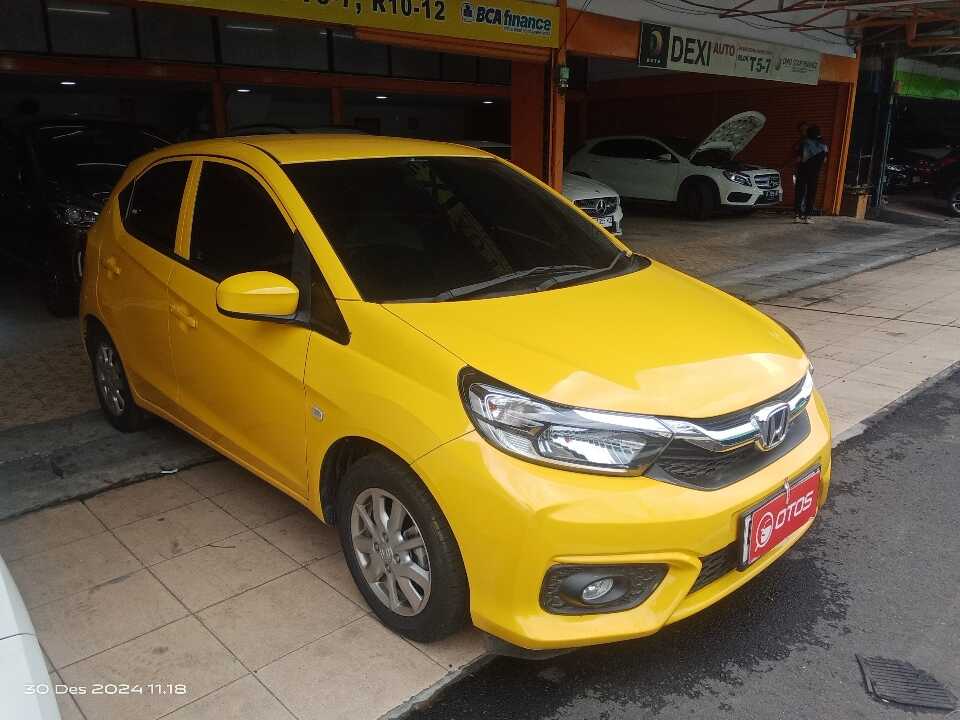 2022 Honda Brio 1.2 Satya E - Foto 1 dari 6