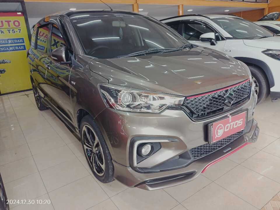 2021 Suzuki Ertiga 1.5 Sport - Foto 1 dari 6