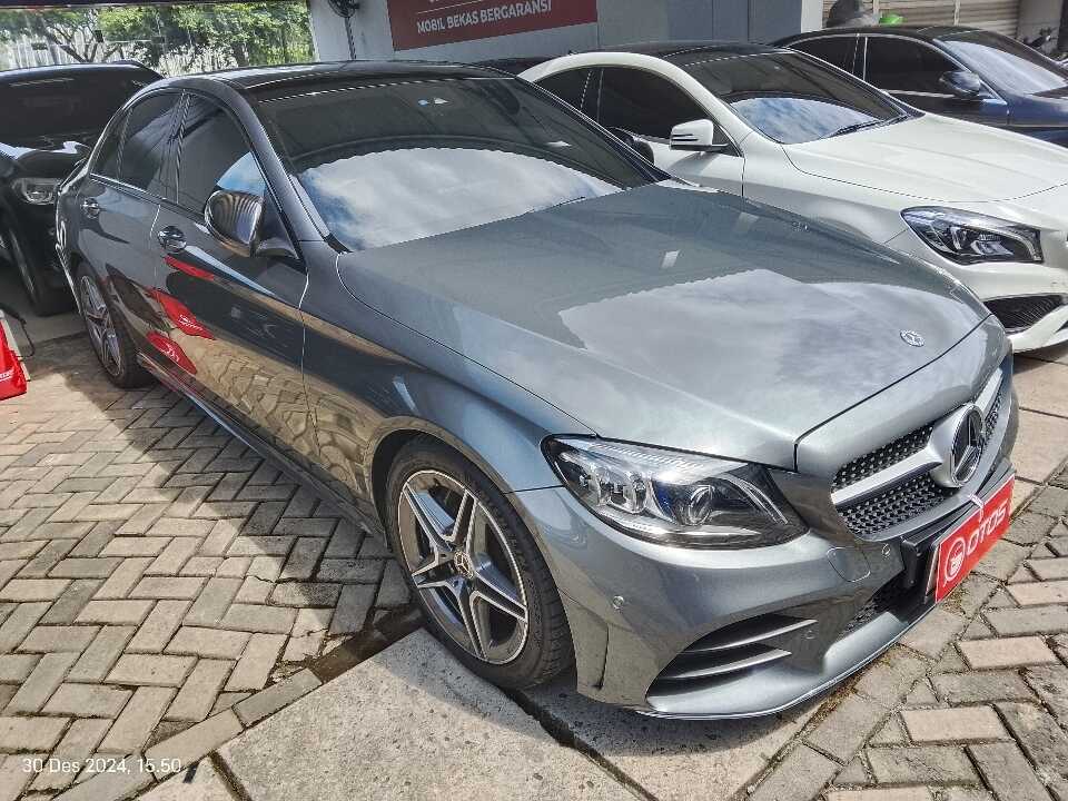 2019 Mercedes-Benz C300 2.0