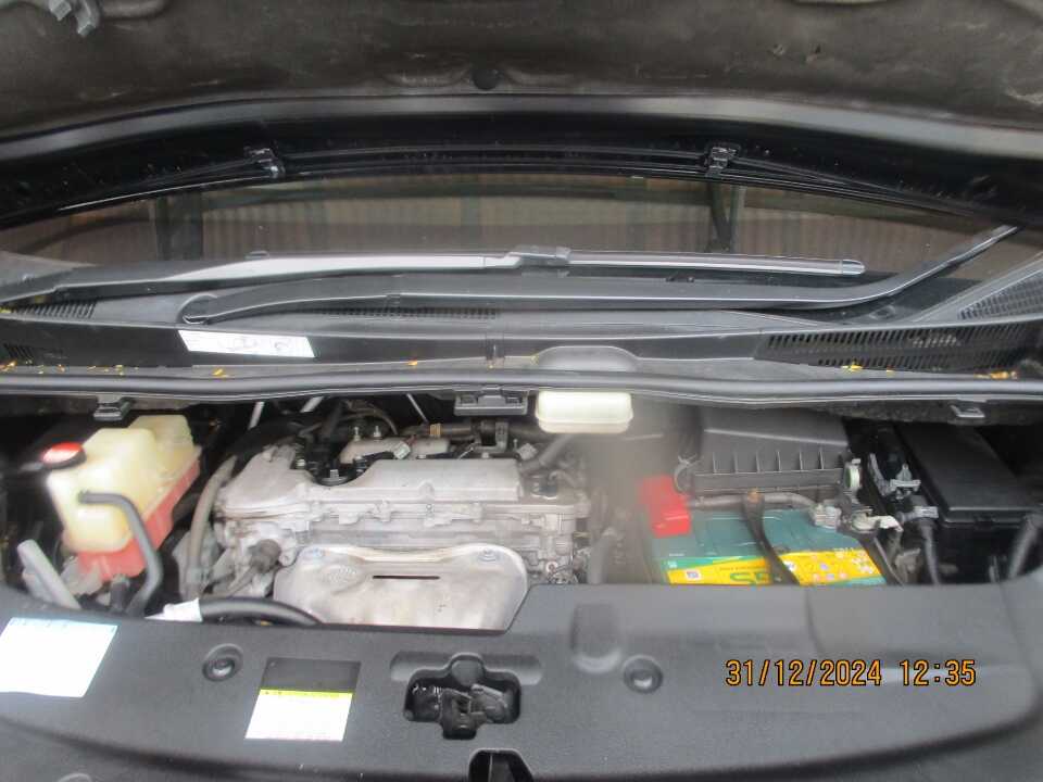 Foto Mobil Bekas Mesin Toyota Alphard 2.5 G tahun 2015