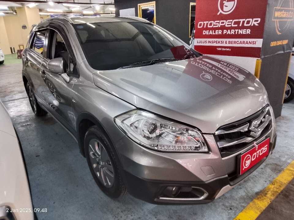 2016 Suzuki SX4 S-Cross 1.5 - Foto 1 dari 6