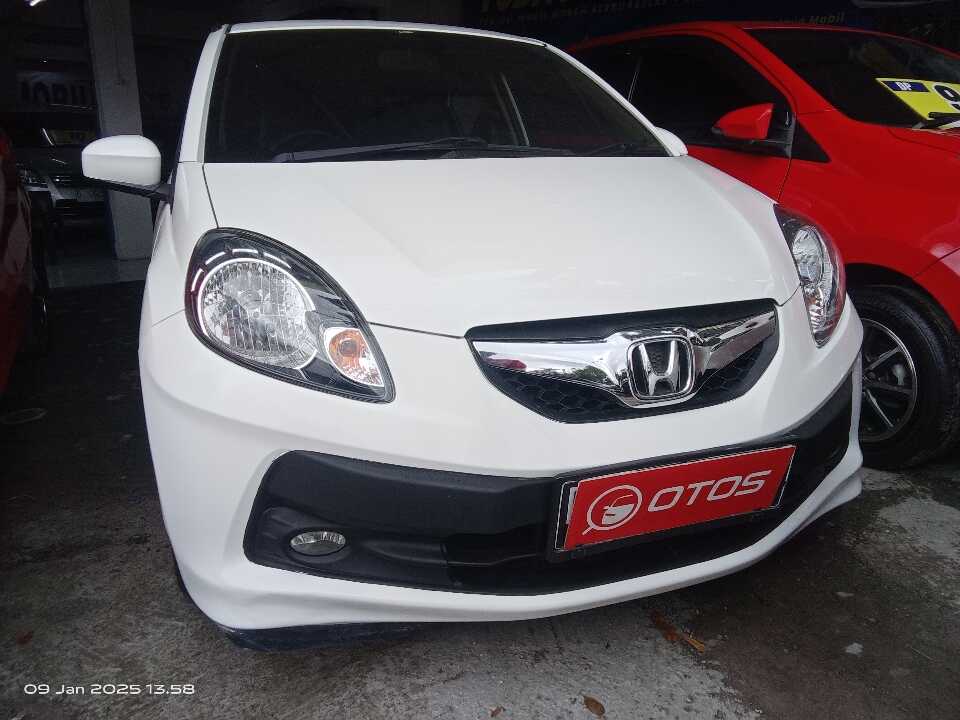 2015 Honda Brio 1.2 Satya E - Foto 1 dari 9