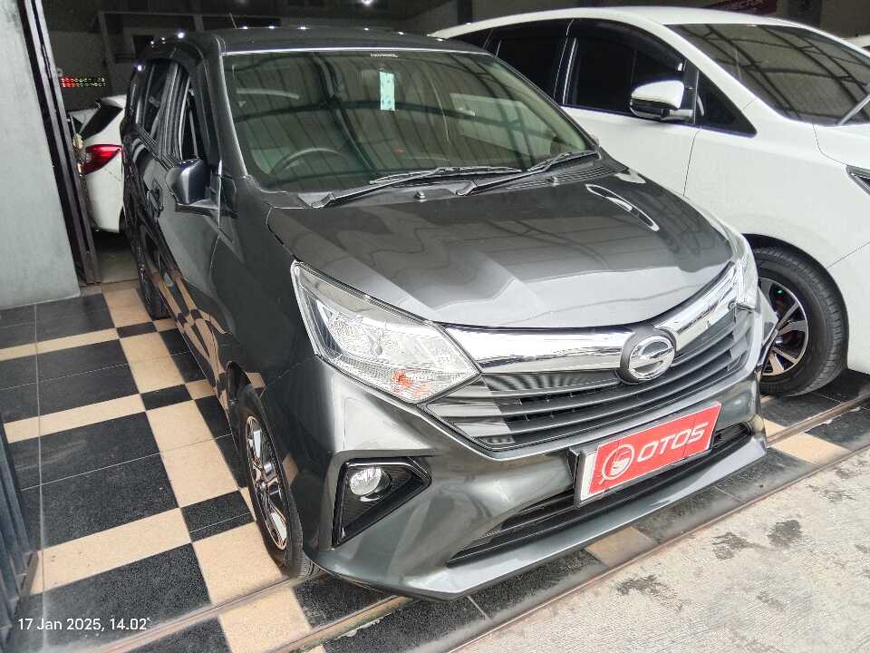 2021 Daihatsu Sigra 1.2 R - Foto 1 dari 6
