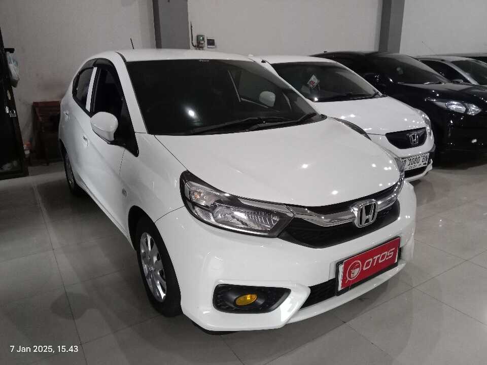2021 Honda Brio 1.2 Satya E - Foto 1 dari 6
