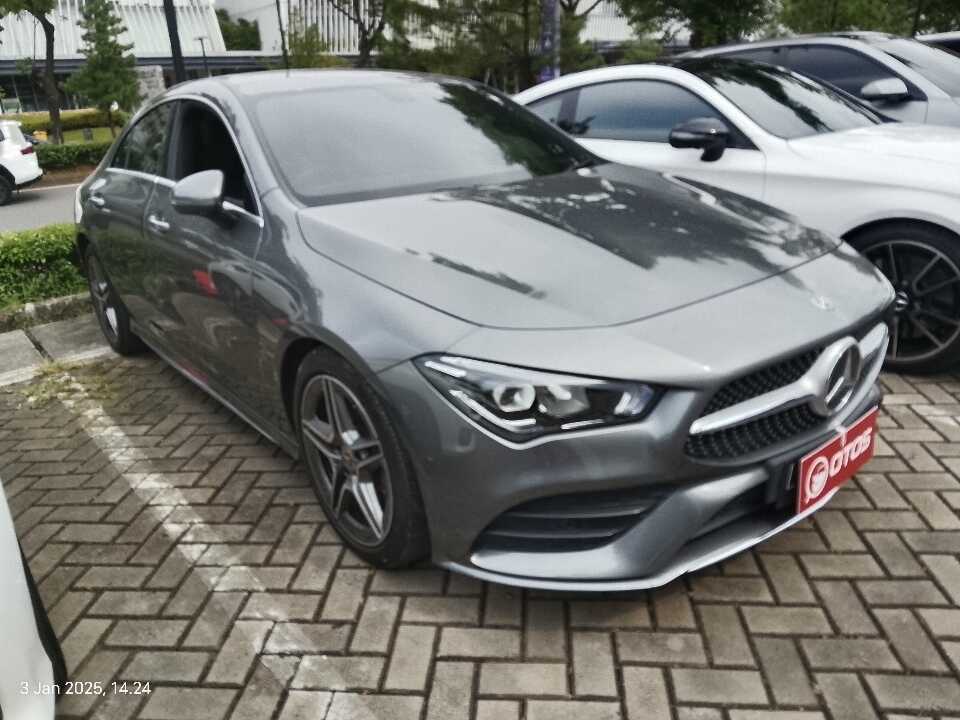 2019 Mercedes-Benz CLA200 1.3 - Foto 1 dari 6