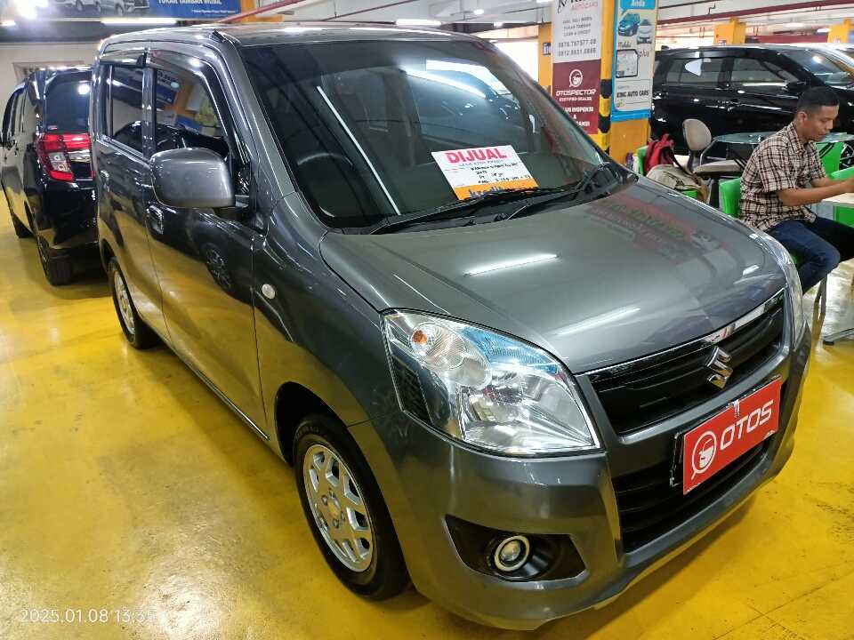 2017 Suzuki Karimun Wagon R 1.0 GL - Foto 1 dari 6
