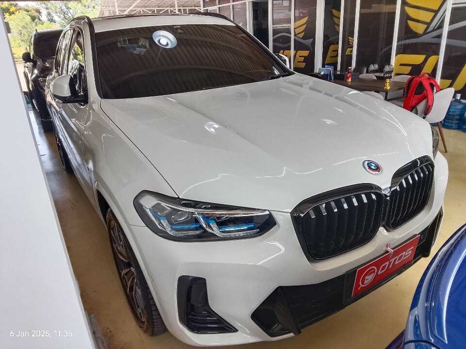2023 BMW X3 2.0 - Foto 1 dari 6