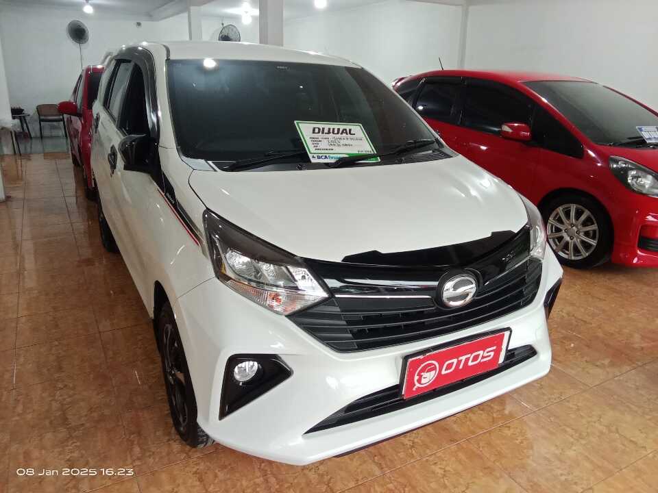 2023 Daihatsu Sigra 1.2 R - Foto 1 dari 6