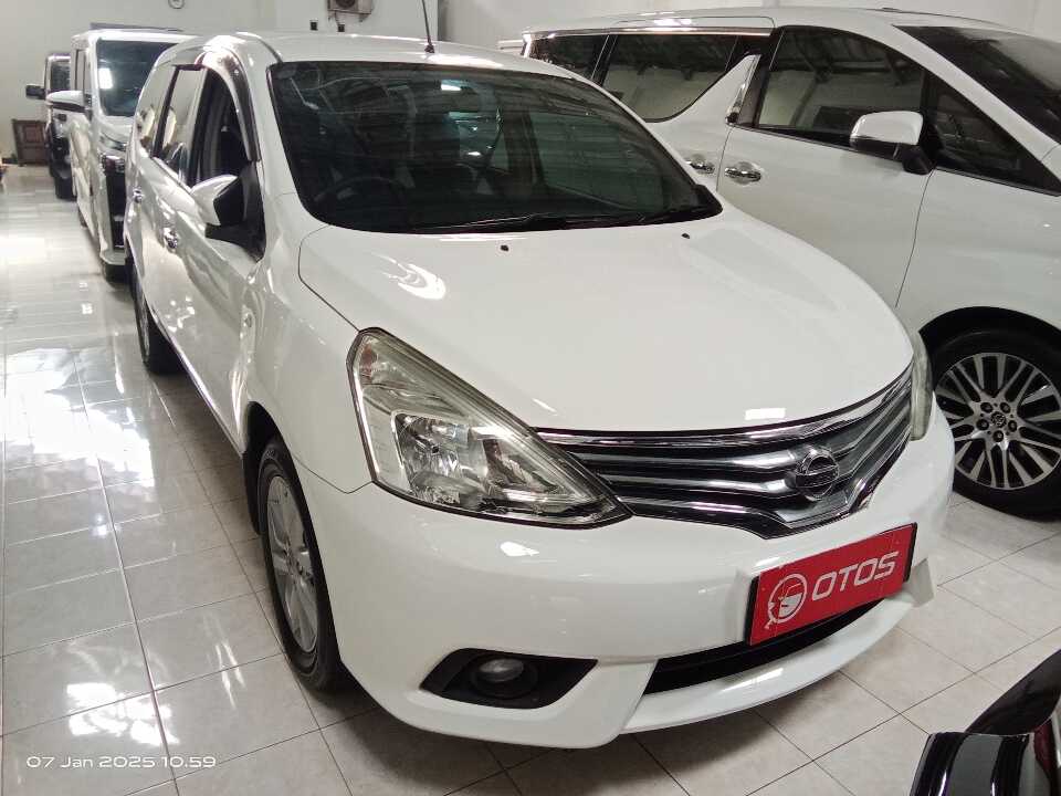 2015 Nissan Grand Livina 1.5 SV Facelift - Foto 1 dari 6