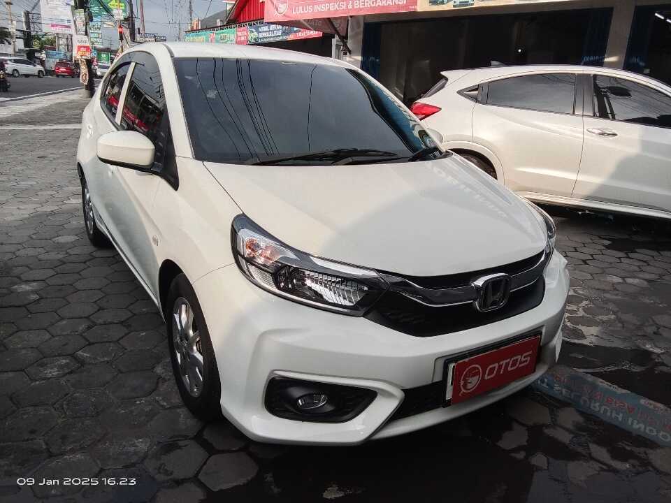 2019 Honda Brio 1.2 Satya E - Foto 1 dari 6