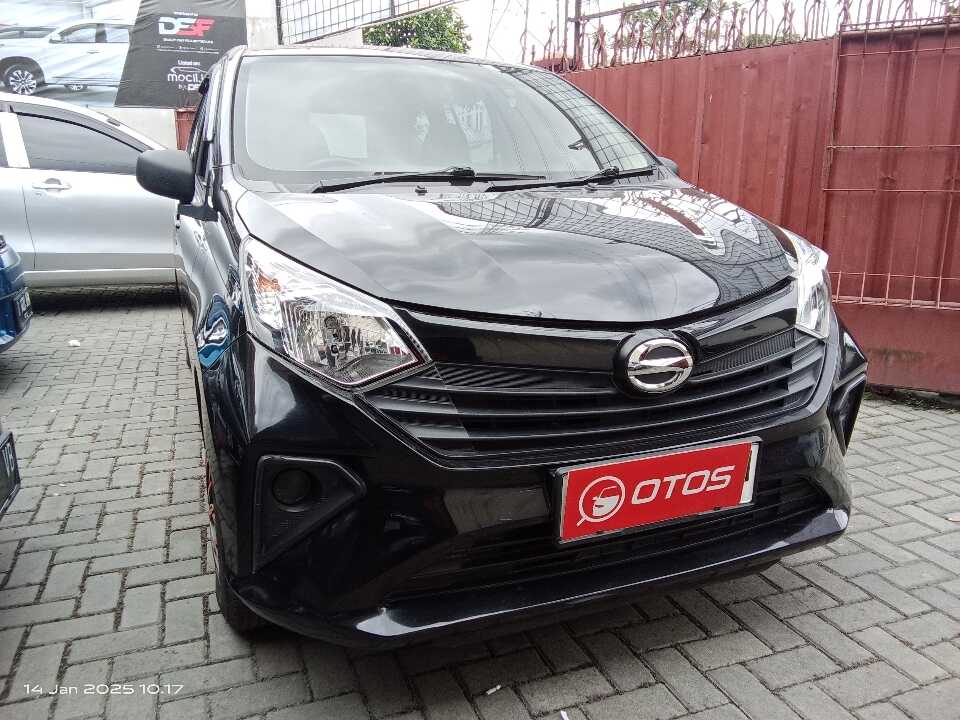 2021 Daihatsu Sigra 1.0 D - Foto 1 dari 6