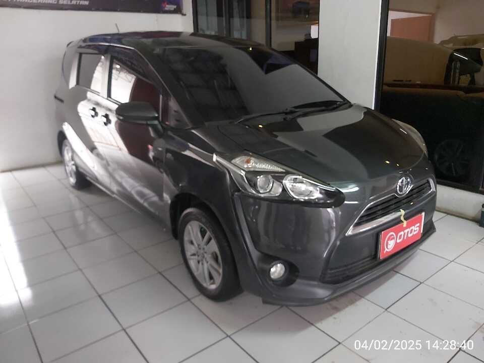 2017 Toyota Sienta 1.5 G