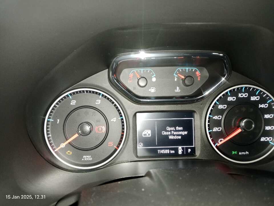 Foto Mobil Bekas Odometer Chevrolet Trailblazer 2.5 LTZ tahun 2017