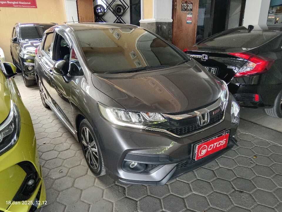 2020 Honda Jazz 1.5 RS - Foto 1 dari 6