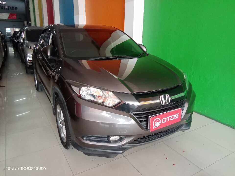2016 Honda HR-V 1.5 E - Foto 1 dari 6