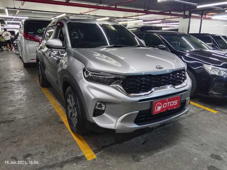 2021 KIA Sonet 1.5 - Foto 1 dari 6