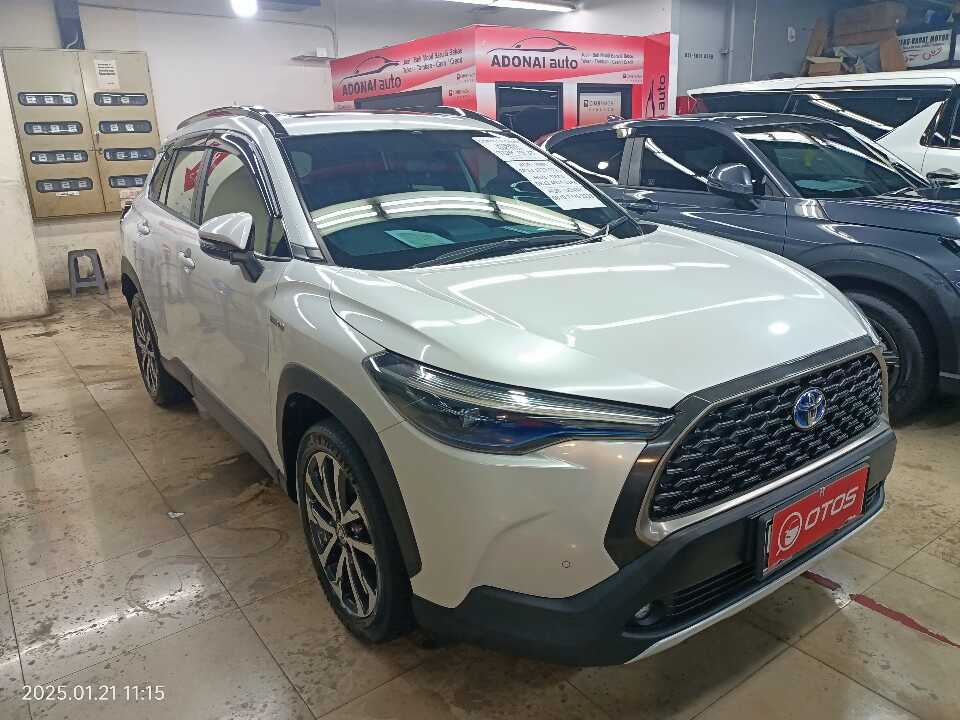 2021 Toyota Corolla Cross 1.8 Hybrid - Foto 1 dari 6