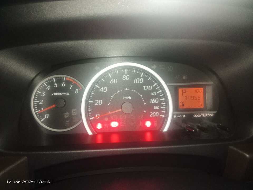 Foto Mobil Bekas Odometer Toyota Calya 1.2 G tahun 2021