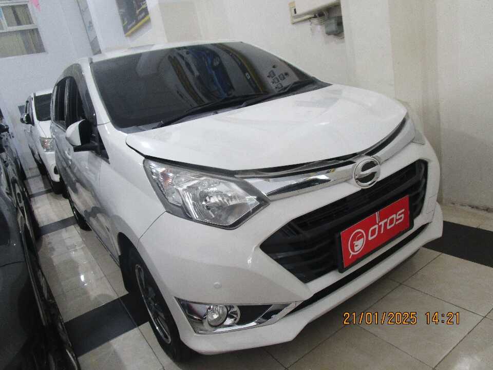 2016 Daihatsu Sigra 1.2 R - Foto 1 dari 6