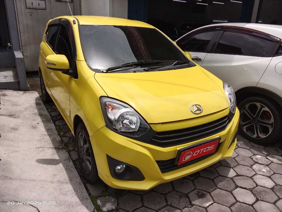 2021 Daihatsu Ayla 1.0 X - Foto 1 dari 6
