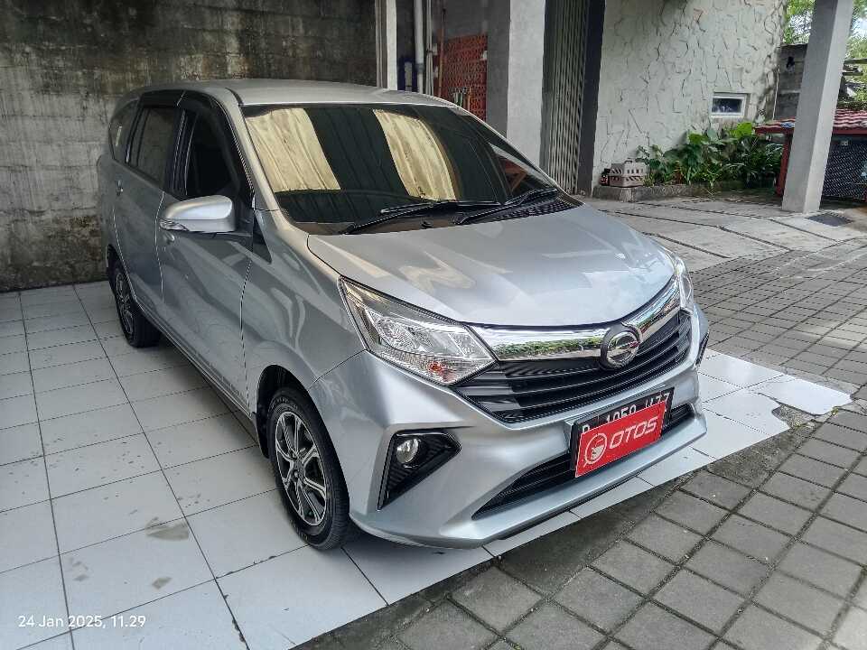 2021 Daihatsu Sigra 1.2 R - Foto 1 dari 6
