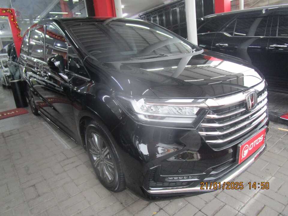 2021 Honda Odyssey 2.4 E - Foto 1 dari 6