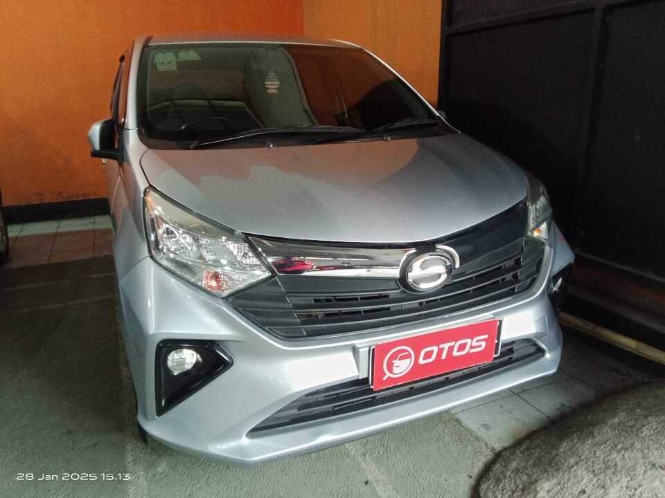 2021 Daihatsu Sigra 1.2 R - Foto 1 dari 6