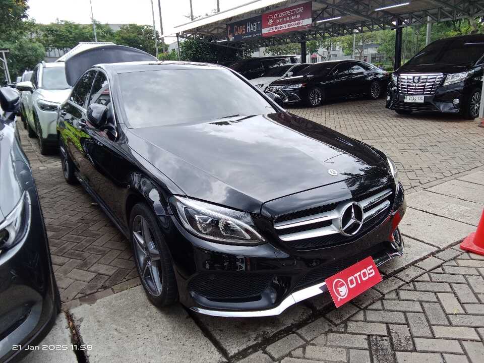 2017 Mercedes-Benz C200 2.0 - Foto 1 dari 6