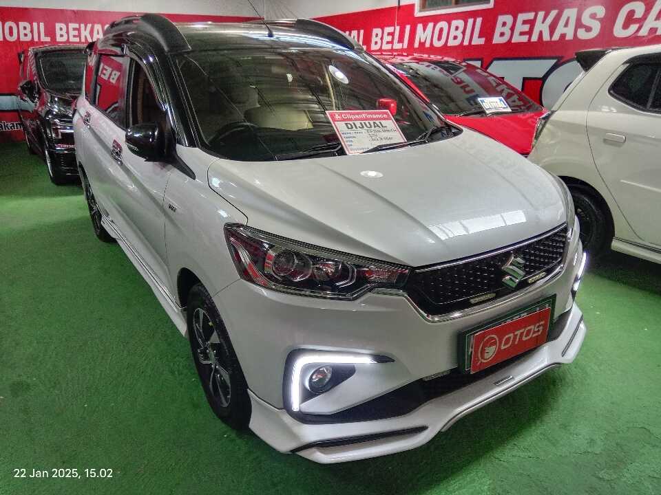 2021 Suzuki Ertiga 1.5 - Foto 1 dari 6