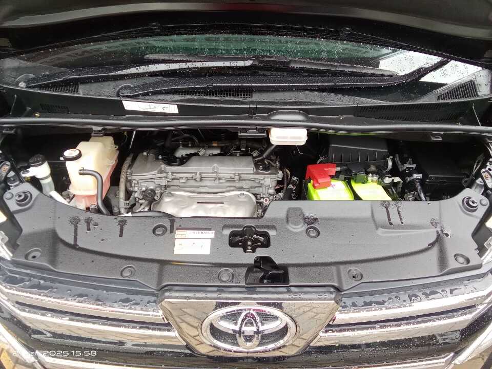 Foto Mobil Bekas Mesin Toyota Vellfire 2.5 tahun 2019
