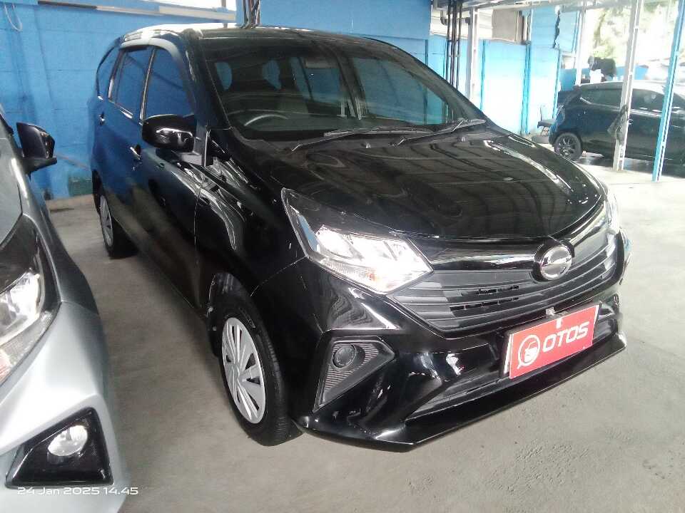 2023 Daihatsu Sigra 1.2 X - Foto 1 dari 6