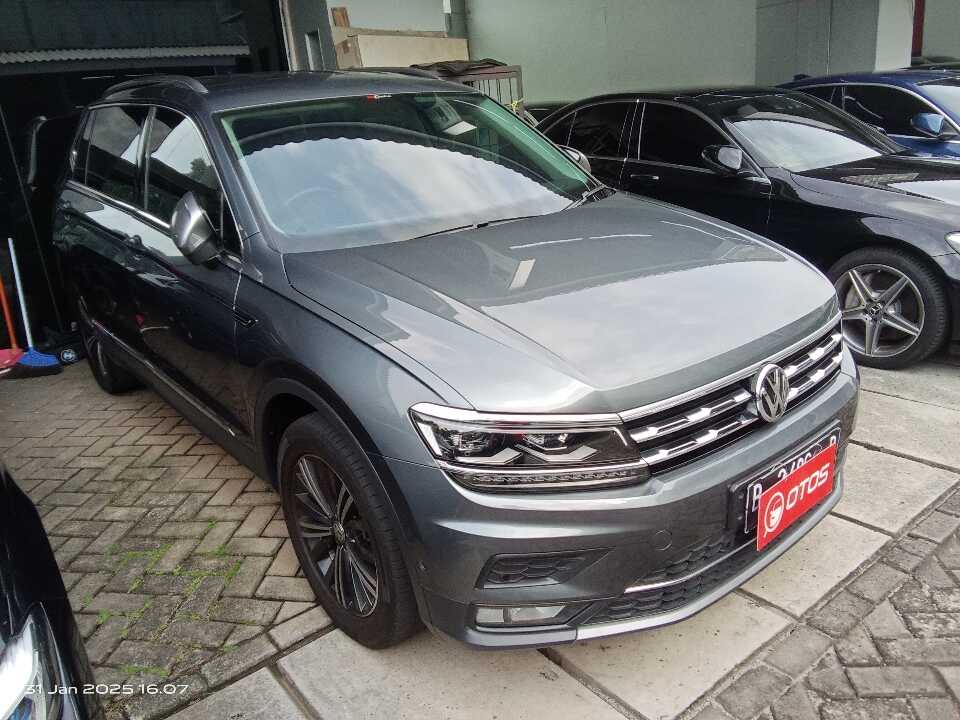 2021 Volkswagen Tiguan 1.4 TSI Allspace - Foto 1 dari 6