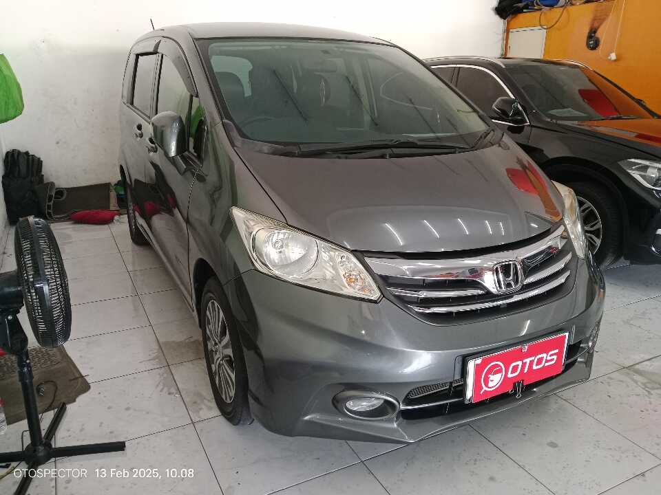 2015 Honda Freed 1.5 S