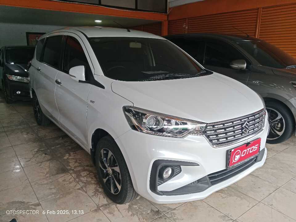 2021 Suzuki Ertiga 1.5 GX - Foto 1 dari 6