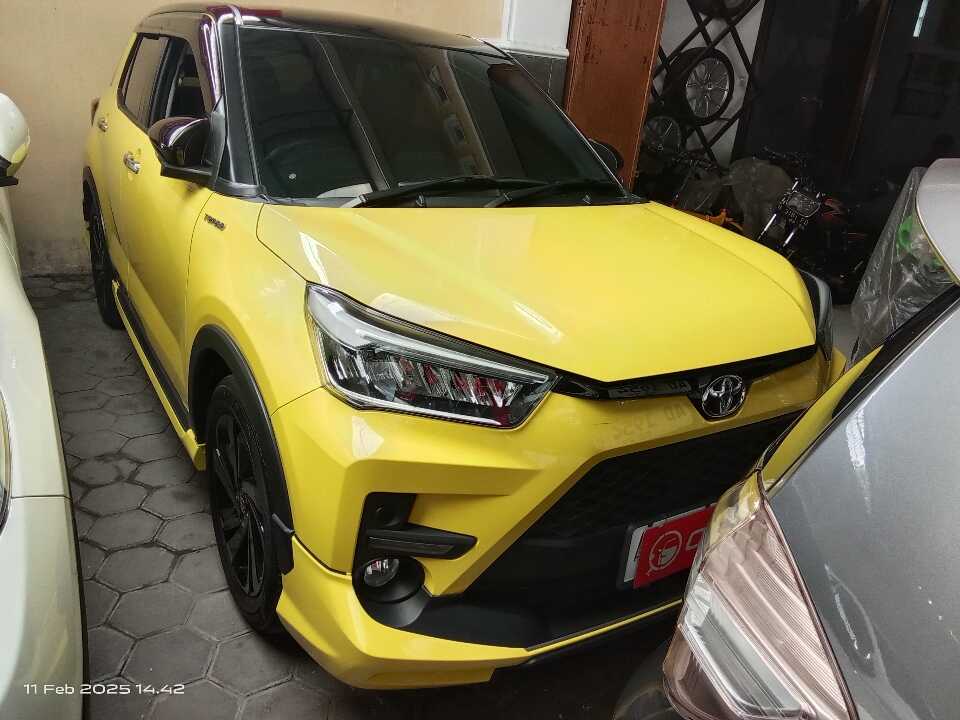 2022 Toyota Raize 1.0 GR Sport - Foto 1 dari 6