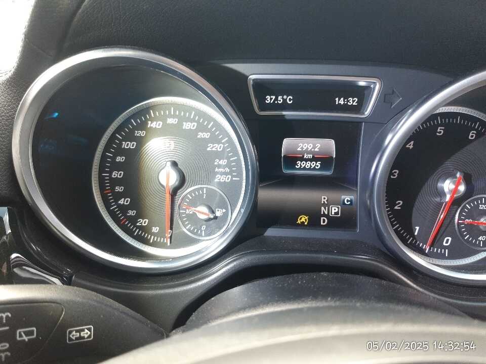 Foto Mobil Bekas Odometer Mercedes-Benz GLS400 3.0 tahun 2018